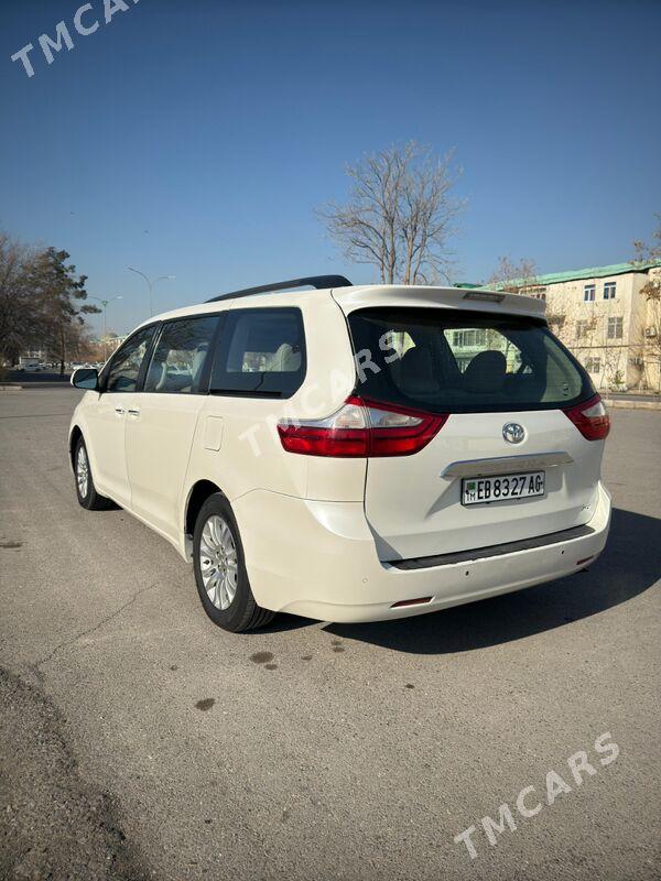 Toyota Sienna 2017 - 335 000 TMT - Ашхабад - img 2