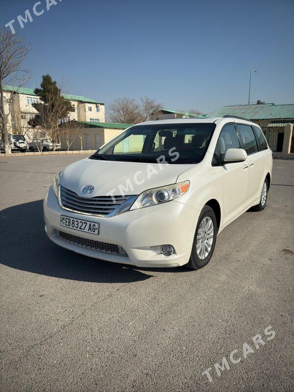 Toyota Sienna 2017 - 335 000 TMT - Ашхабад - img 5