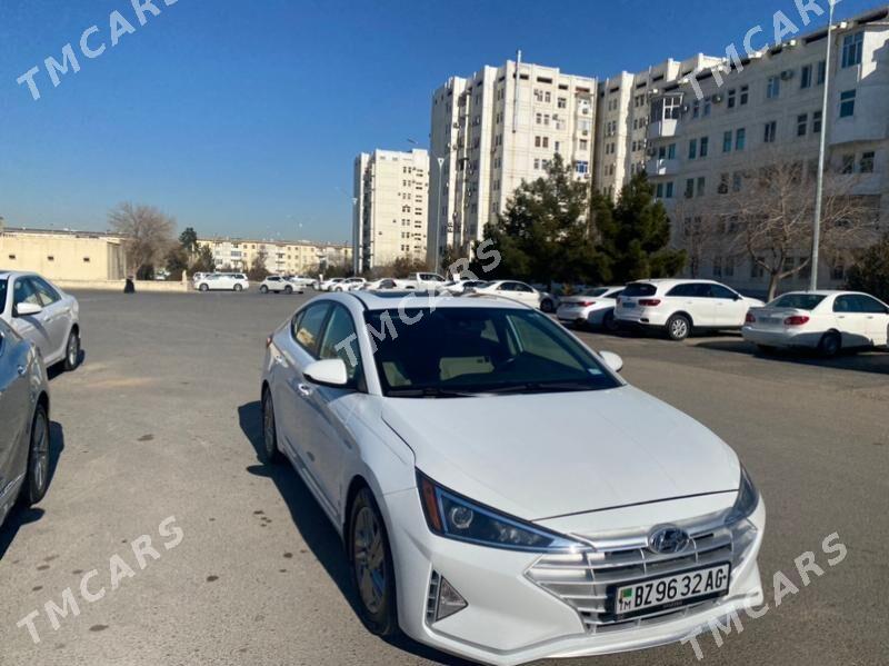 Hyundai Elantra 2019 - 235 000 TMT - Aşgabat - img 9