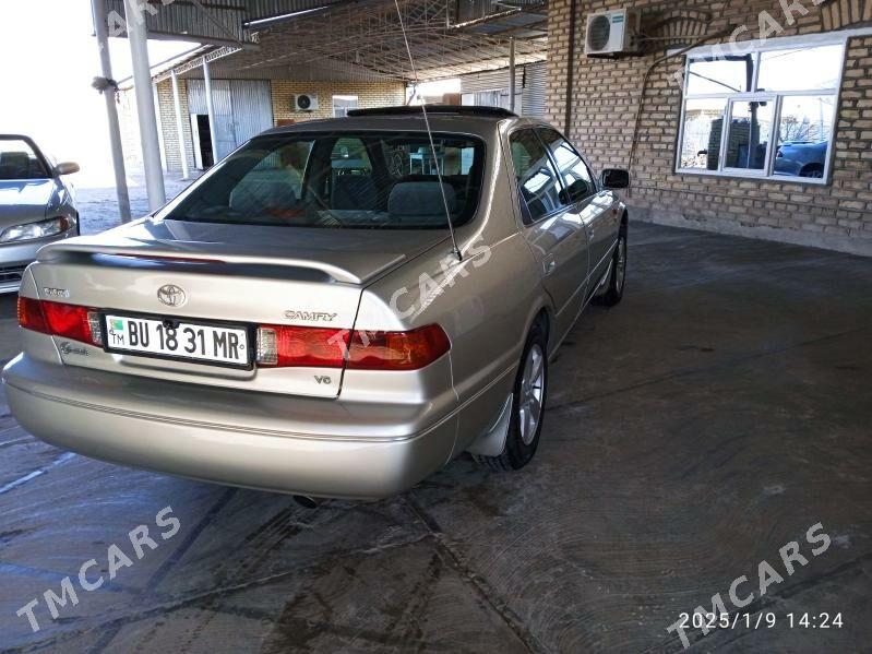 Toyota Camry 2001 - 132 000 TMT - Мары - img 5