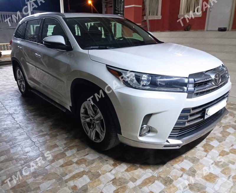 Toyota Highlander 2018 - 610 000 TMT - Aşgabat - img 3