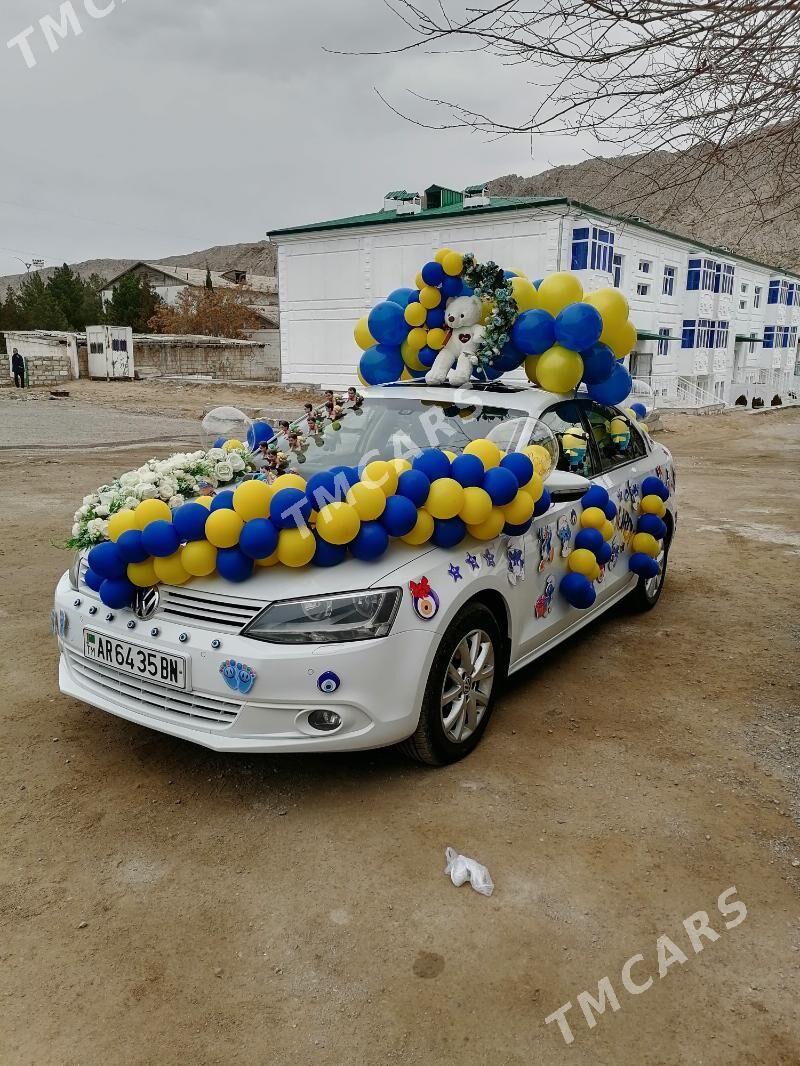 Volkswagen Jetta 2014 - 140 000 TMT - Türkmenbaşy - img 2