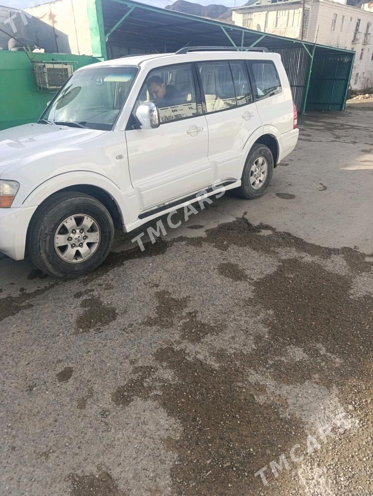 Mitsubishi Pajero 2004 - 135 000 TMT - Türkmenbaşy - img 3