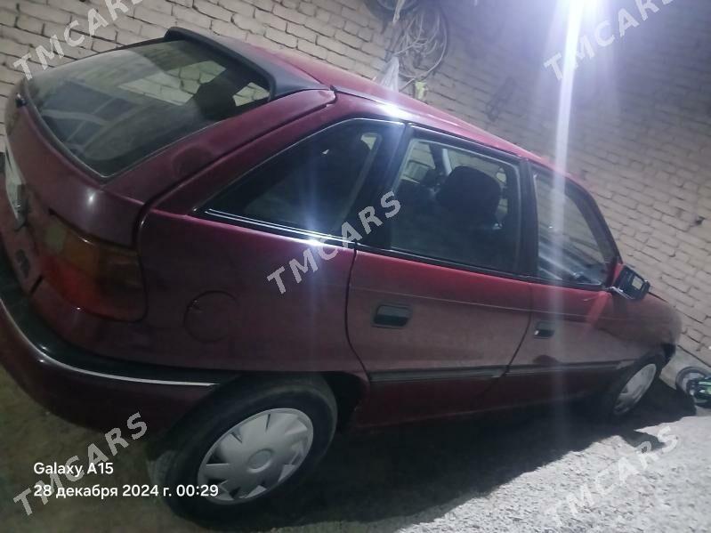 Opel Astra 1993 - 26 000 TMT - етр. Туркменбаши - img 3