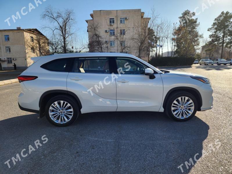 Toyota Highlander 2022 - 858 000 TMT - Aşgabat - img 2