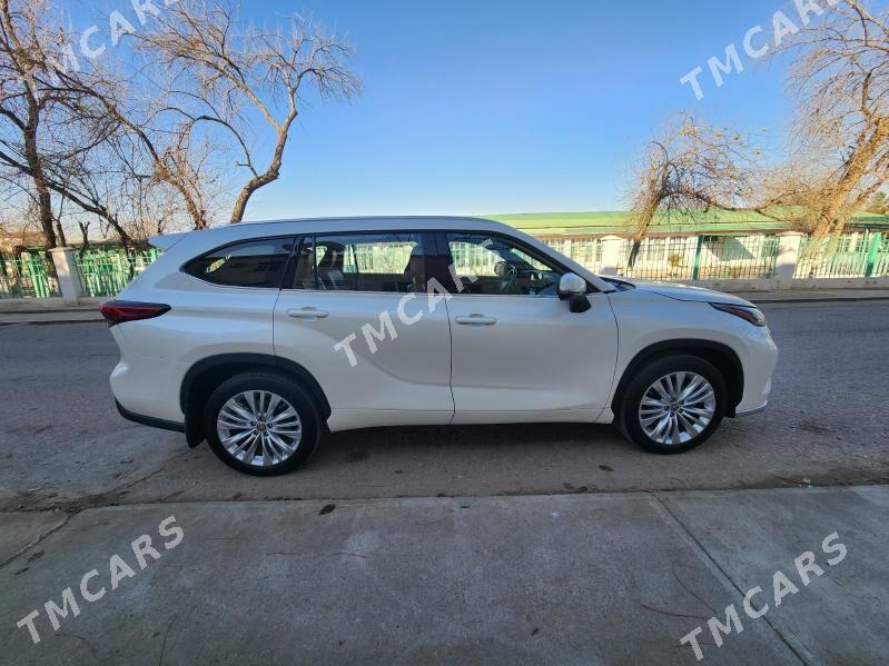 Toyota Highlander 2022 - 858 000 TMT - Aşgabat - img 8