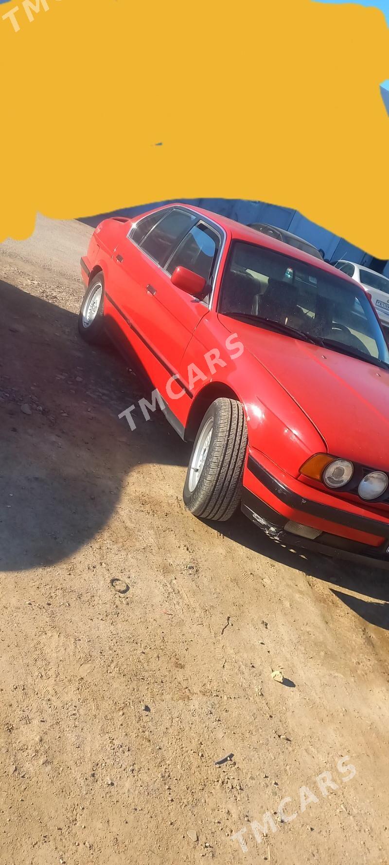 BMW 520 1992 - 65 000 TMT - Mary - img 2