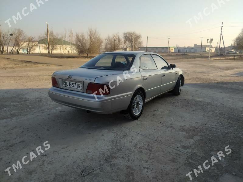 Toyota Camry 1994 - 50 000 TMT - Гурбансолтан Едже - img 3