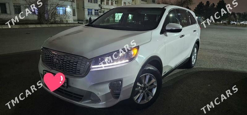 Kia Sorento 2019 - 275 000 TMT - 9 mkr - img 2