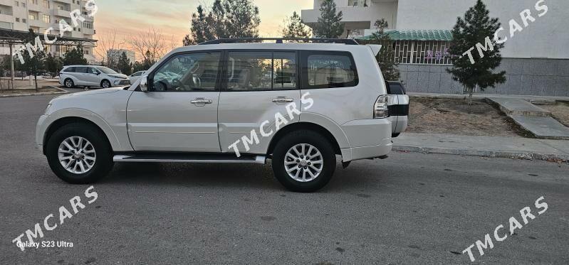 Mitsubishi Pajero 2015 - 298 000 TMT - Ашхабад - img 4