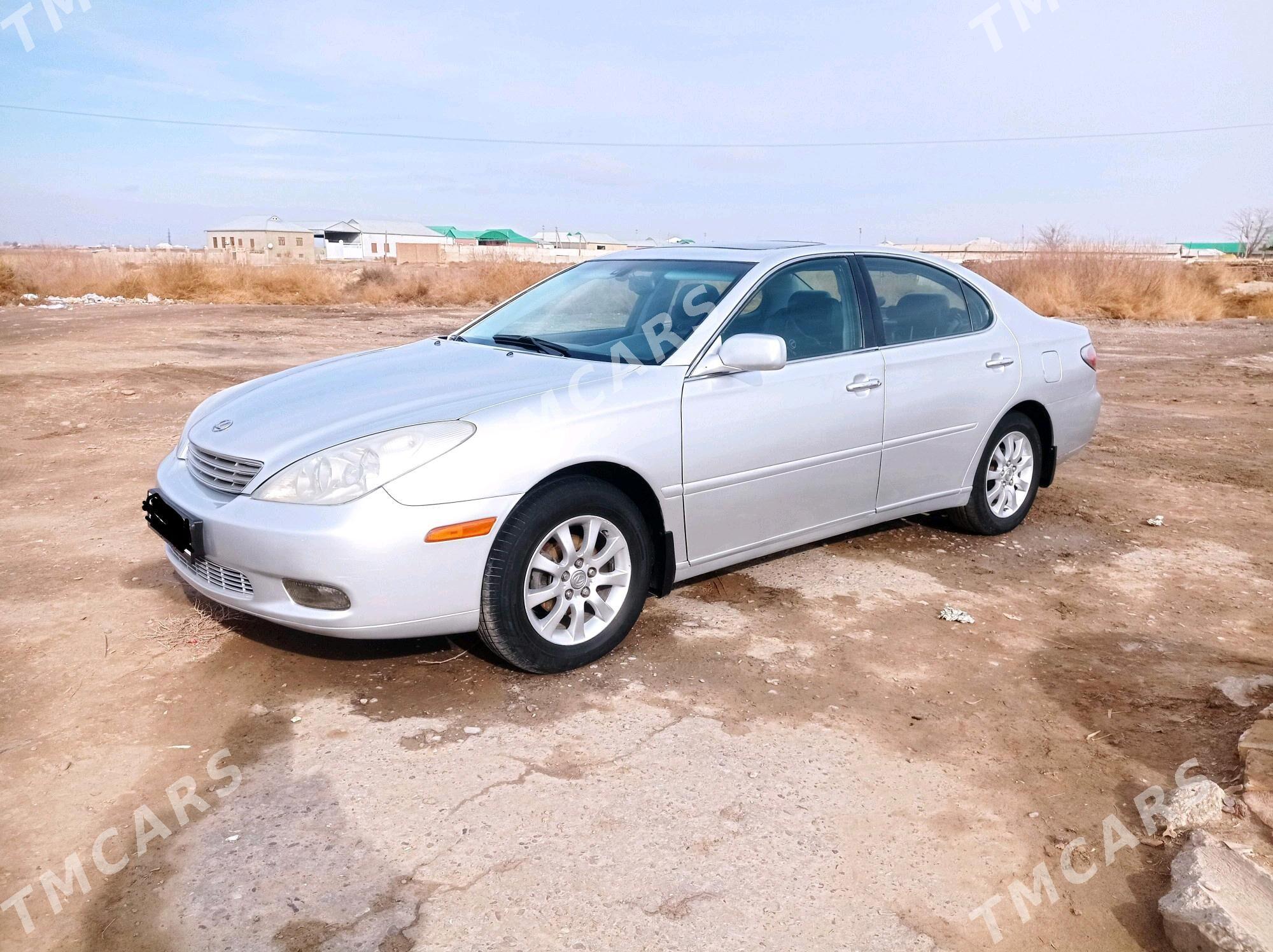 Lexus ES 300 2003 - 145 000 TMT - Ýolöten - img 2