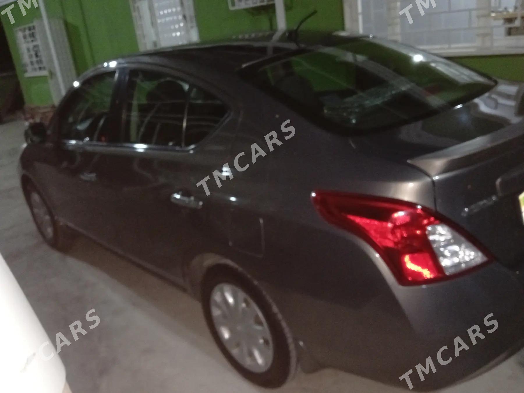 Nissan Versa 2012 - 75 000 TMT - Kaka - img 3