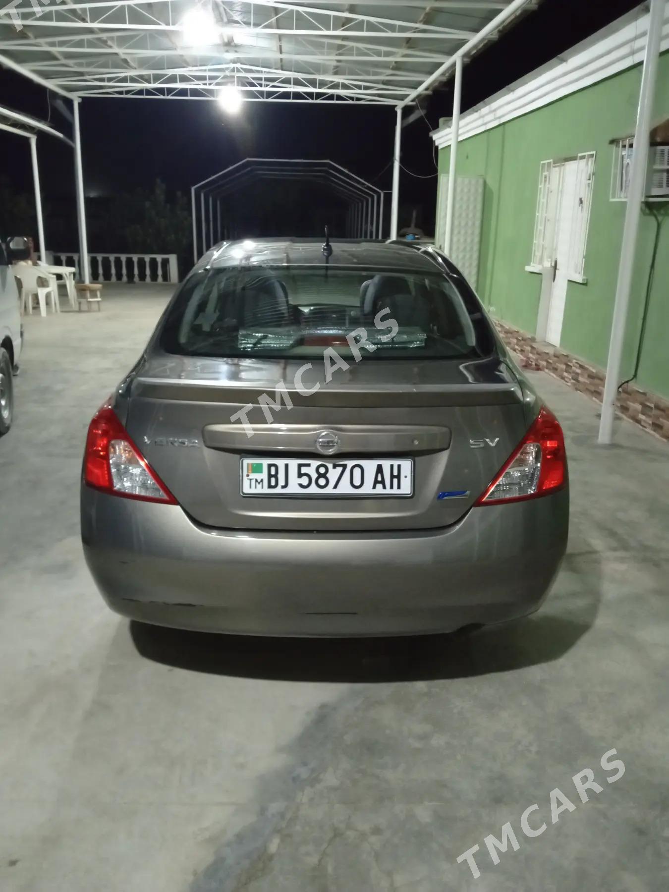 Nissan Versa 2012 - 75 000 TMT - Kaka - img 2