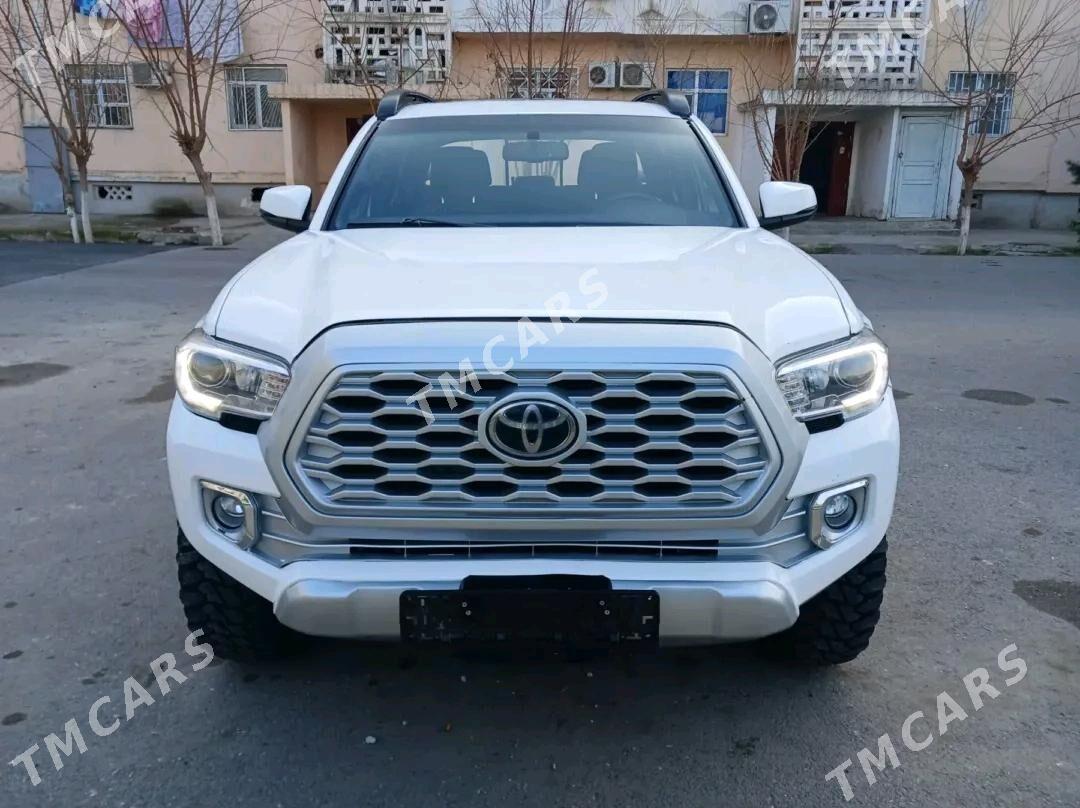 Toyota Tacoma Xtra 2018 - 450 000 TMT - Aşgabat - img 5