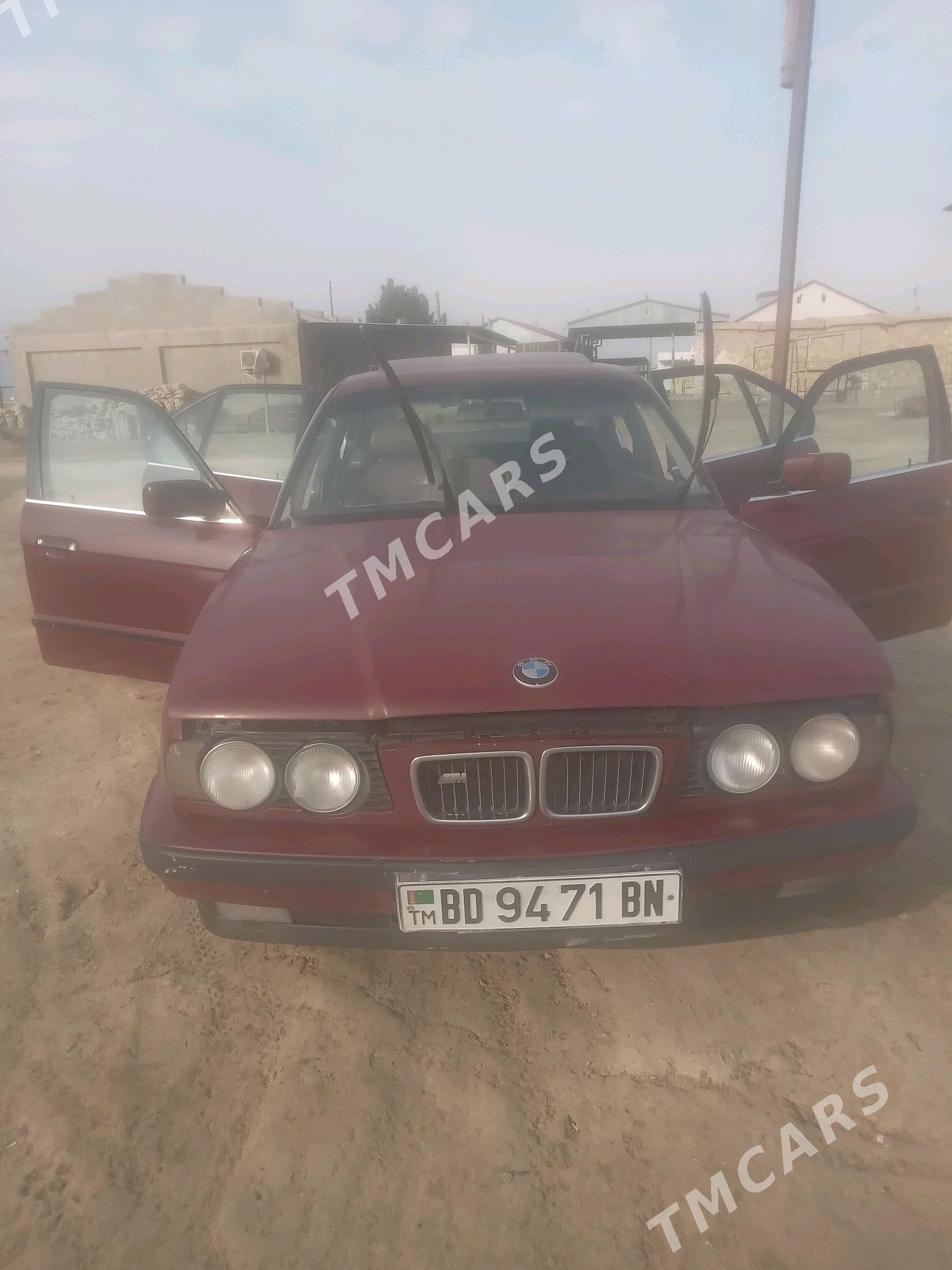 BMW 535 1990 - 50 000 TMT - Берекет - img 3