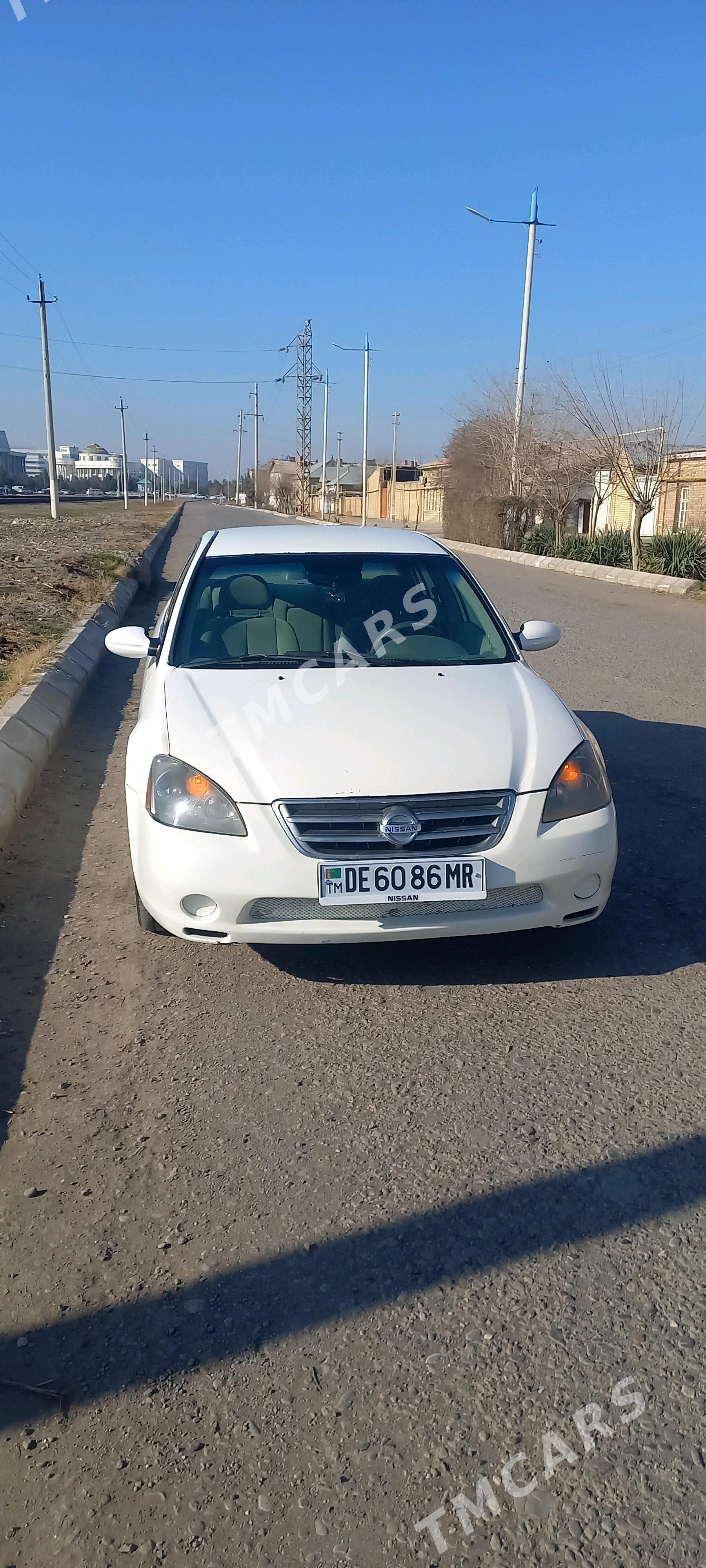 Nissan Altima 2003 - 70 000 TMT - Сакарчага - img 2