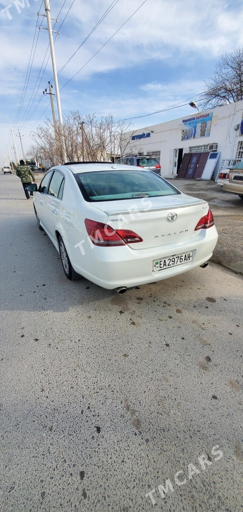 Toyota Avalon 2006 - 158 000 TMT - Бахарден - img 3