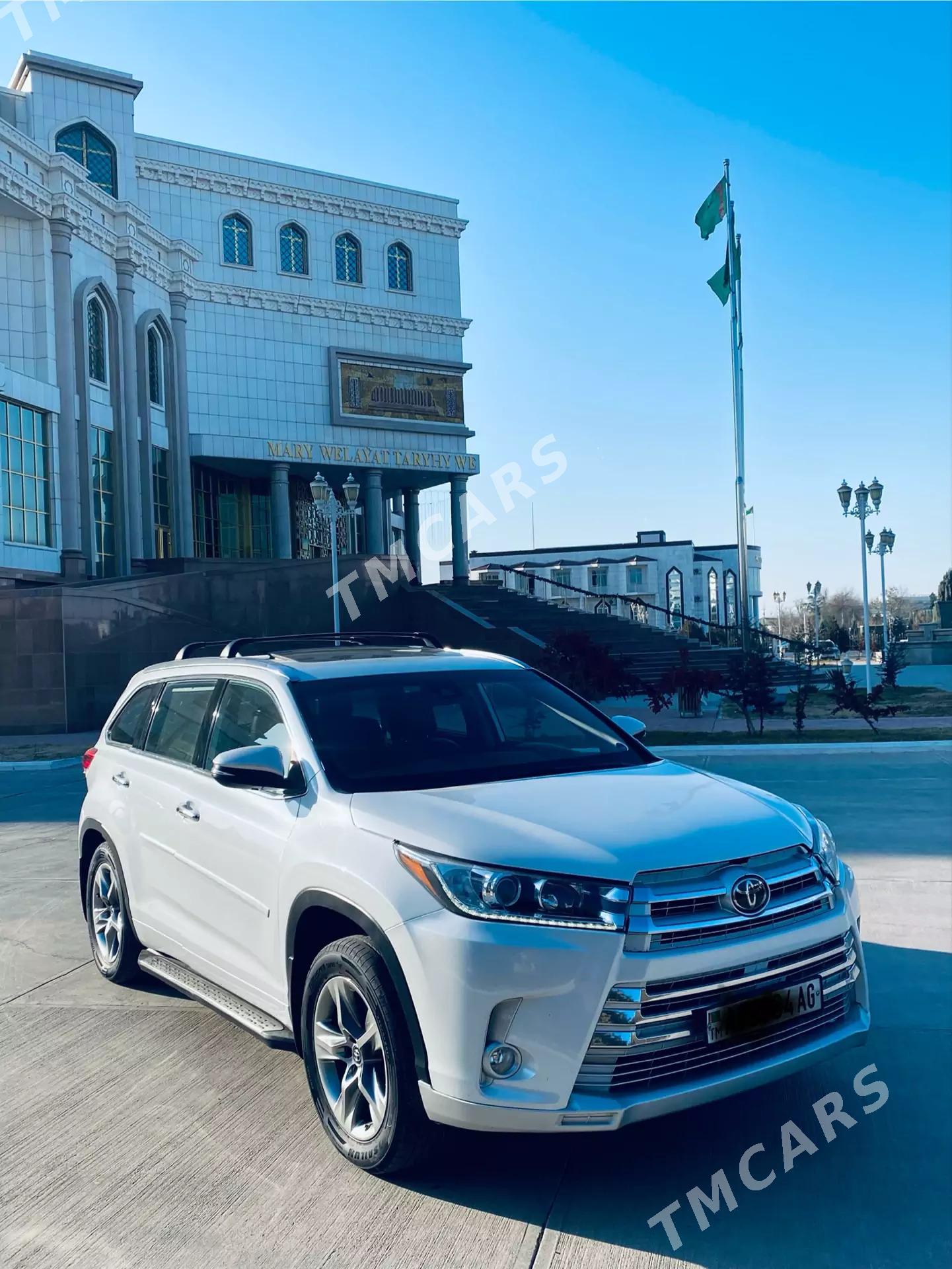 Toyota Highlander 2018 - 375 000 TMT - Ашхабад - img 5