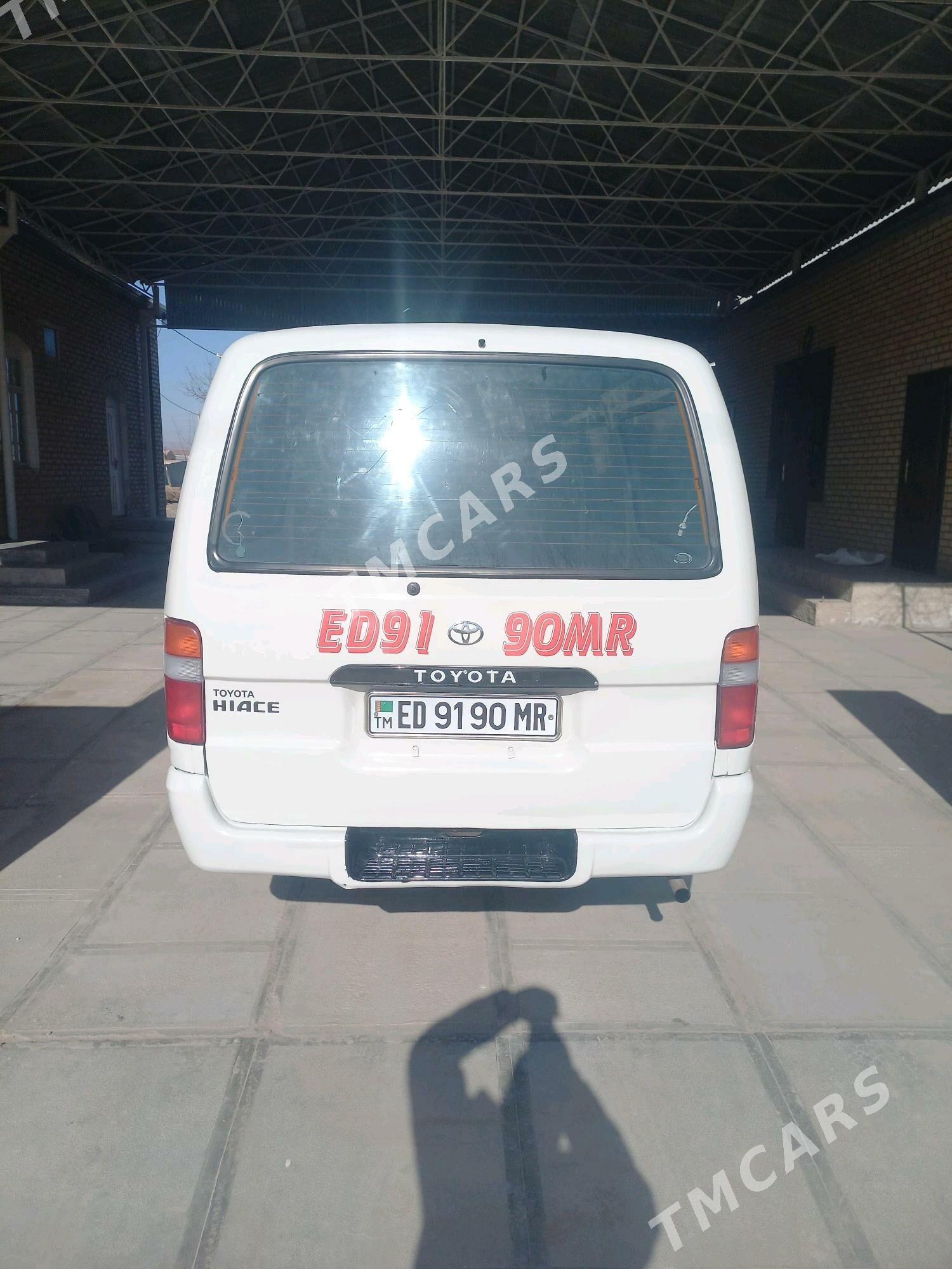 Toyota Hiace 1991 - 85 000 TMT - Мары - img 4