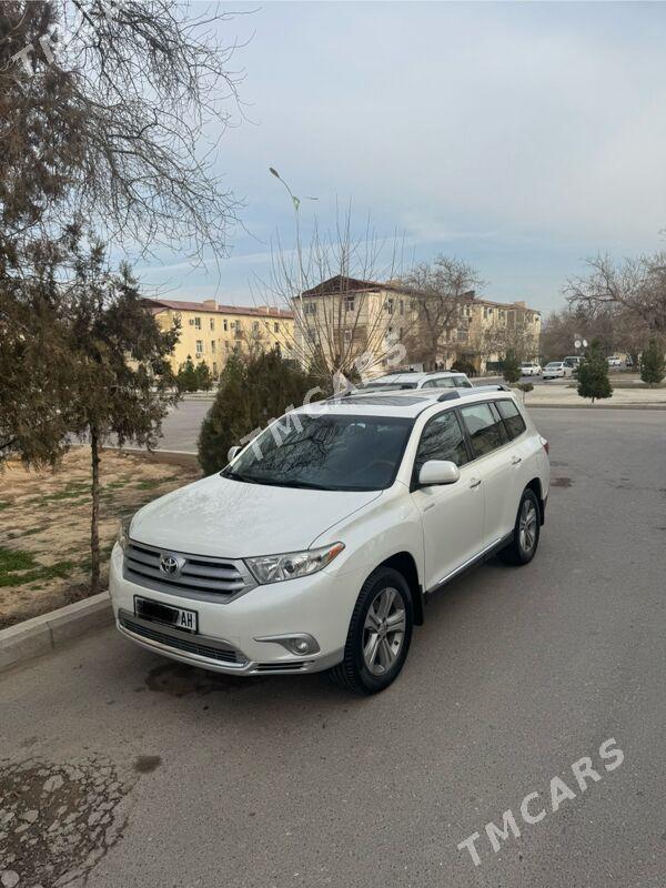 Toyota Highlander 2012 - 325 000 TMT - Aşgabat - img 2