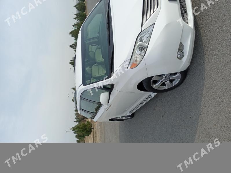 Toyota Sienna 2015 - 290 000 TMT - Köşi - img 2