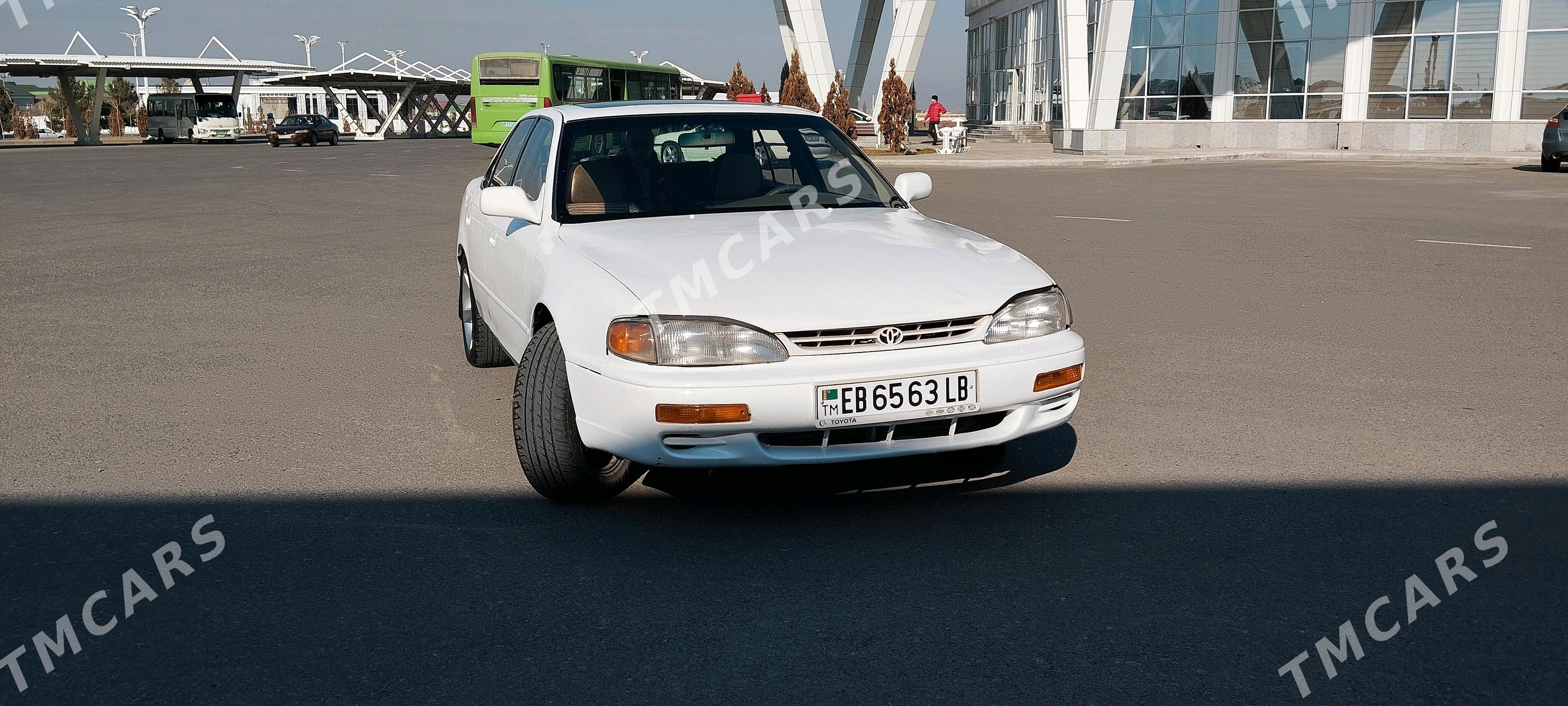 Toyota Camry 1994 - 70 000 TMT - Türkmenabat - img 4