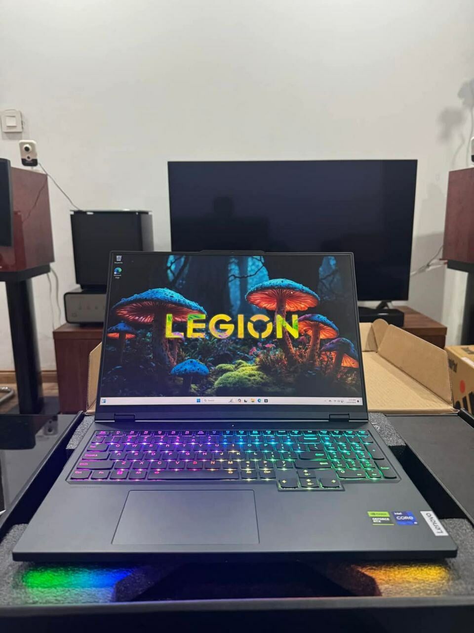 Legion Pro7/i9/RTX4090/RAM32GB - Aşgabat - img 3