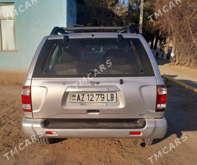 Nissan Pathfinder 2002 - 100 000 TMT - Сакар - img 3