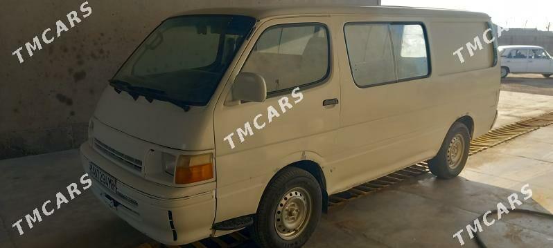 Toyota Hiace 1997 - 100 000 TMT - Мары - img 6