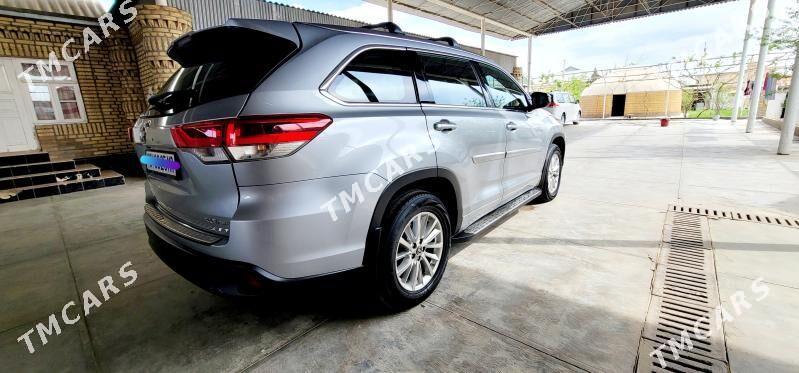 Toyota Highlander 2017 - 440 000 TMT - Mary - img 6