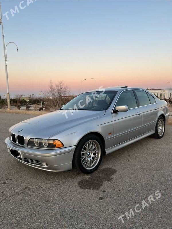 BMW E39 2003 - 115 000 TMT - Türkmenbaşy - img 7