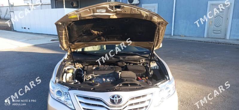 Toyota Camry 2010 - 180 000 TMT - Мары - img 8