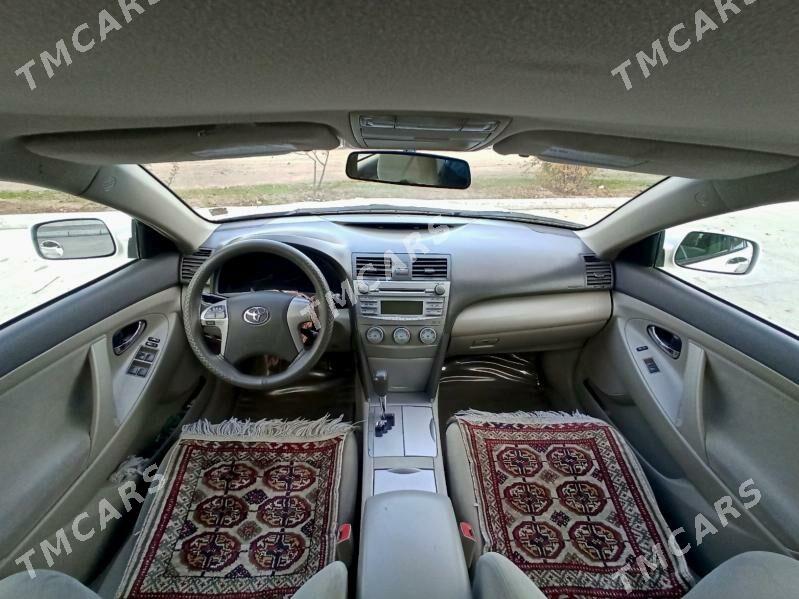 Toyota Camry 2010 - 190 000 TMT - ул. Чехова -  Элитки (А.Ниязов шаёлы) - img 5