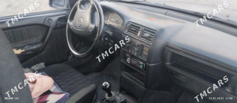 Opel Vectra 1993 - 30 000 TMT - Дашогуз - img 6