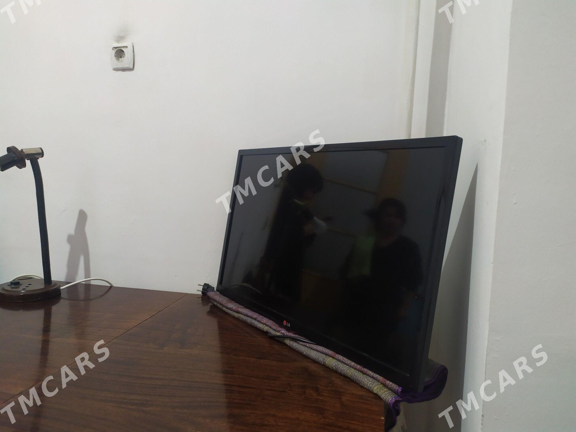 lg LG telewizor  32 телевизор - 5 mkr - img 2