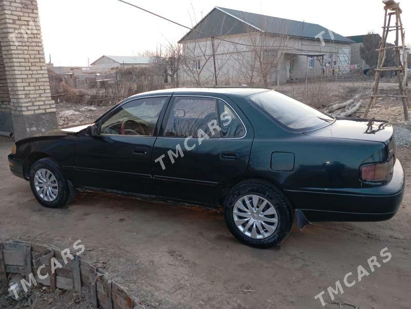 Toyota Camry 1993 - 62 000 TMT - Köneürgenç - img 2