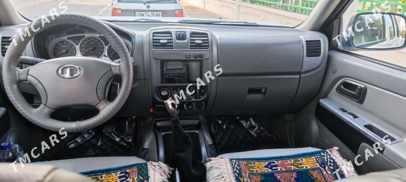 Toyota Hilux 2012 - 140 000 TMT - Ашхабад - img 4