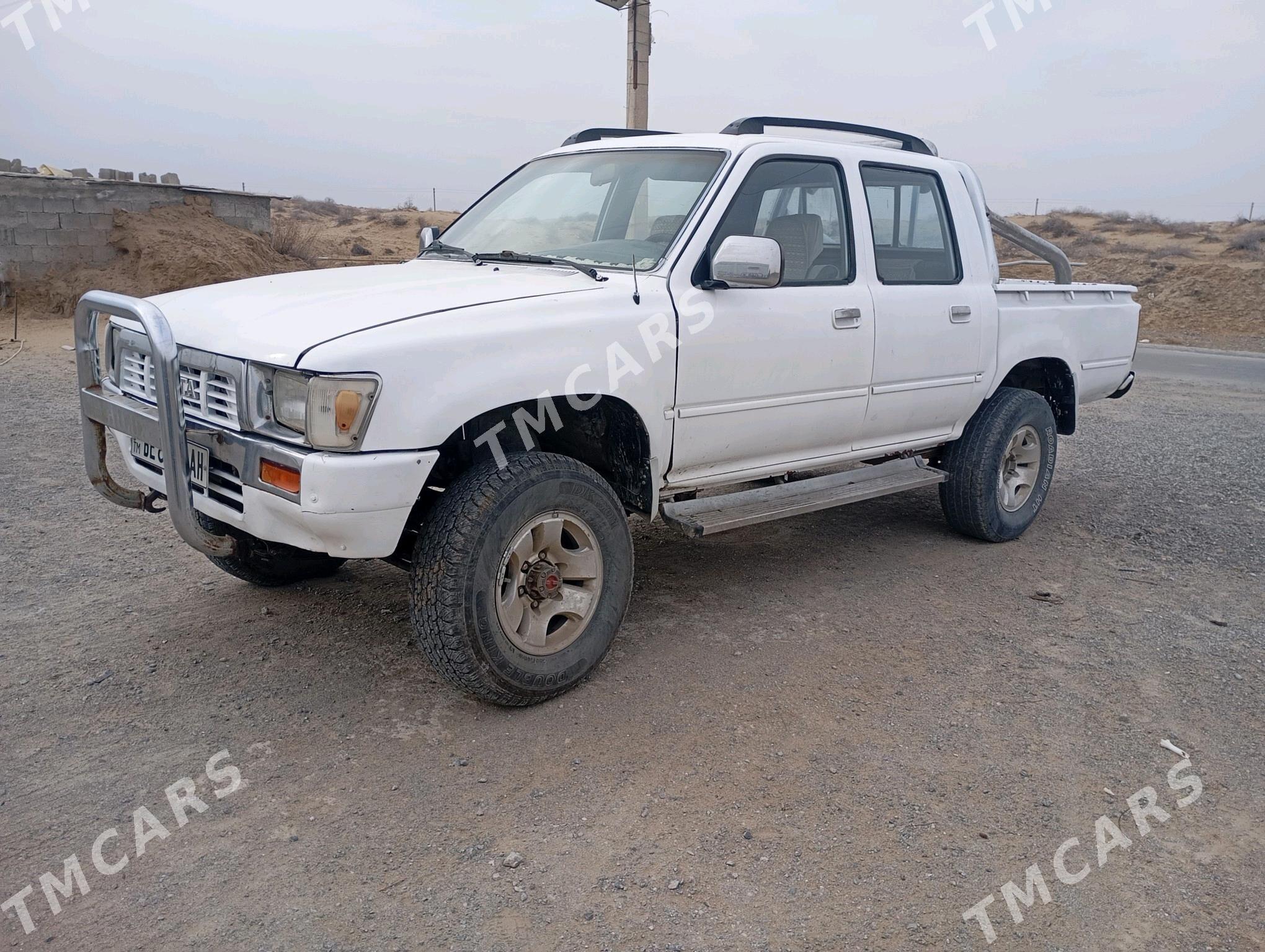 Toyota Hilux 1990 - 80 000 TMT - Gökdepe - img 2