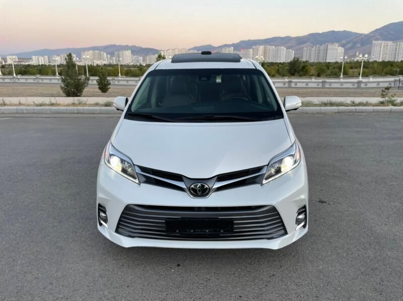 Toyota Sienna 2019 - 549 000 TMT - Ашхабад - img 2