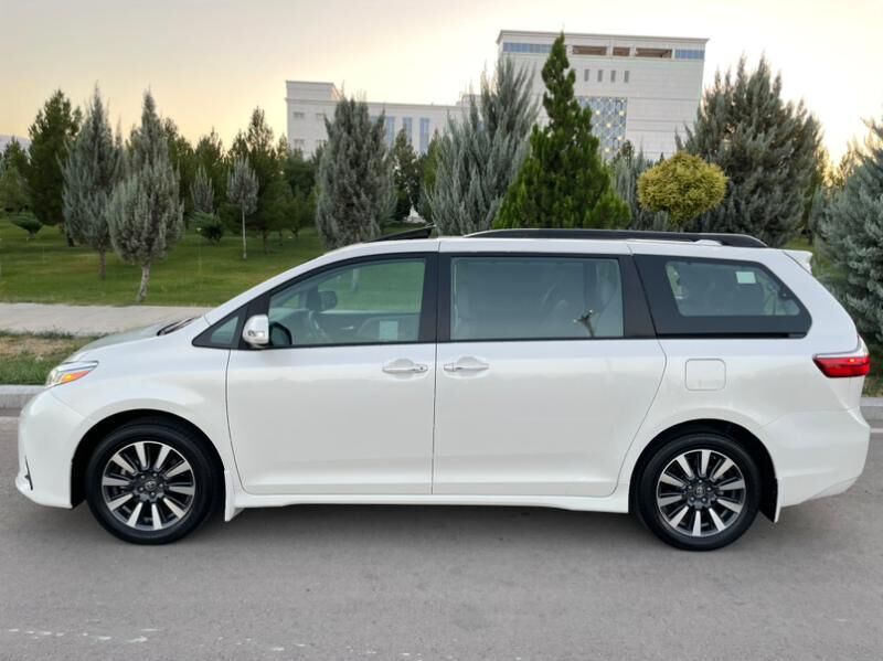 Toyota Sienna 2019 - 549 000 TMT - Ашхабад - img 3