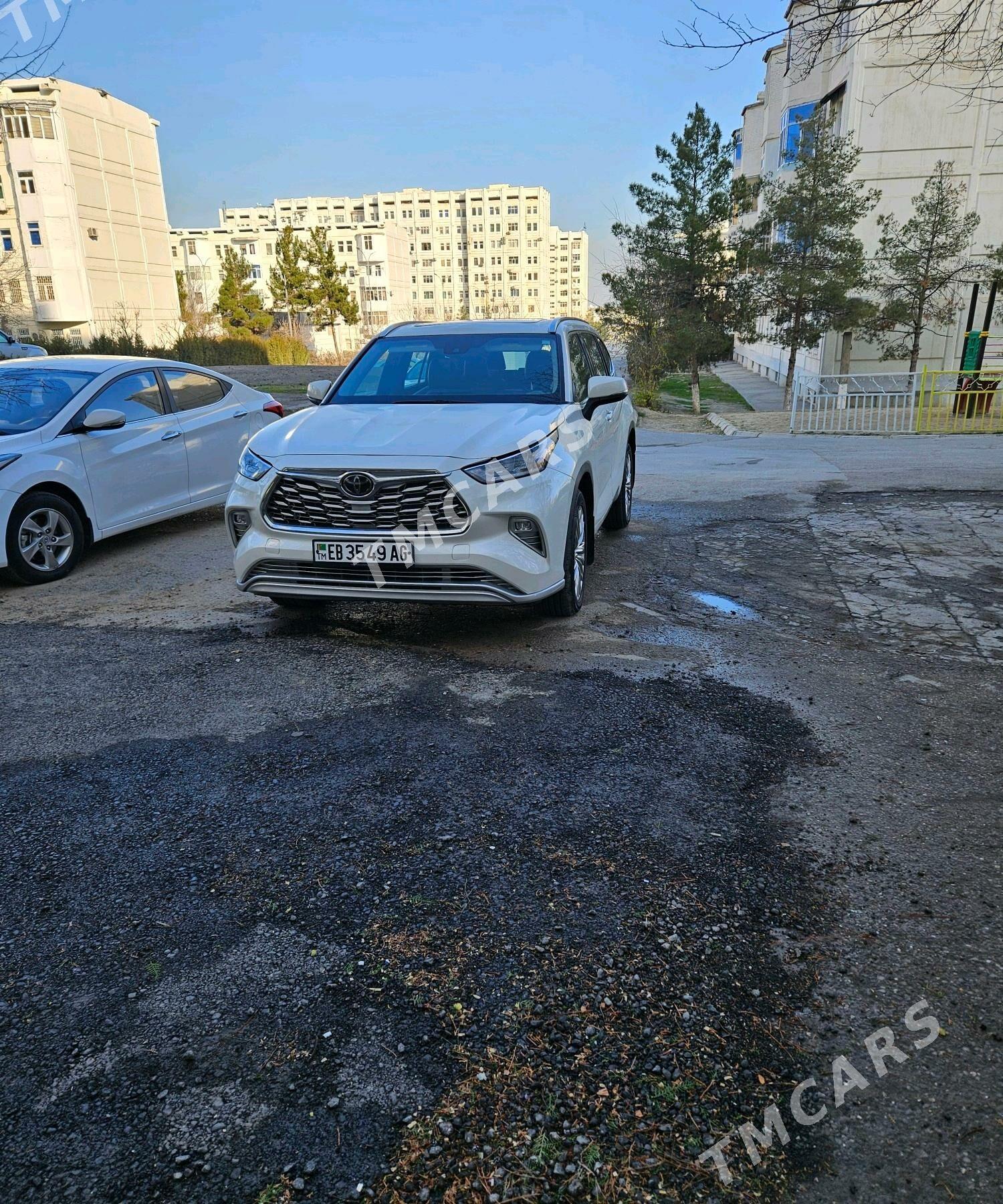 Toyota Highlander 2020 - 560 000 TMT - Ашхабад - img 3