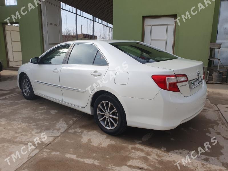 Toyota Camry 2013 - 200 000 TMT - Dostluk - img 4