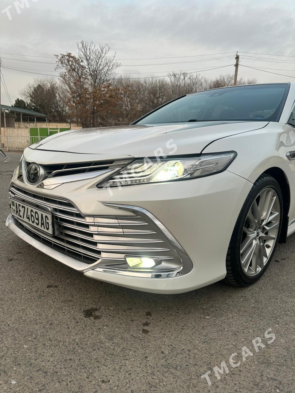 Toyota Camry 2018 - 300 000 TMT - Howdan "W" - img 8