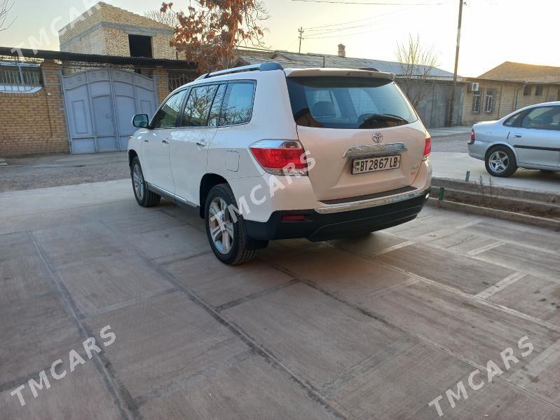 Toyota Highlander 2011 - 350 000 TMT - Türkmenabat - img 6