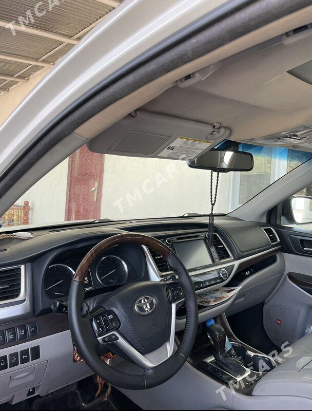 Toyota Highlander 2015 - 395 000 TMT - Aşgabat - img 4