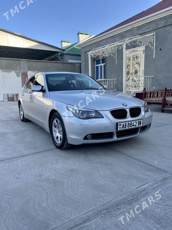 BMW E60 2004 - 200 000 TMT - Балканабат - img 3