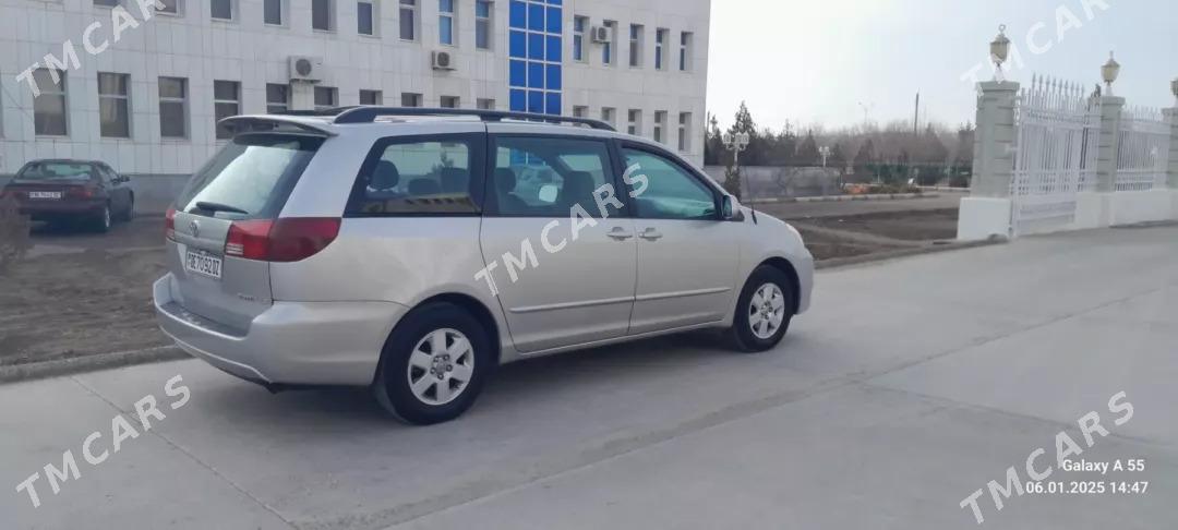 Toyota Sienna 2005 - 220 000 TMT - Türkmenbaşy etr. - img 7