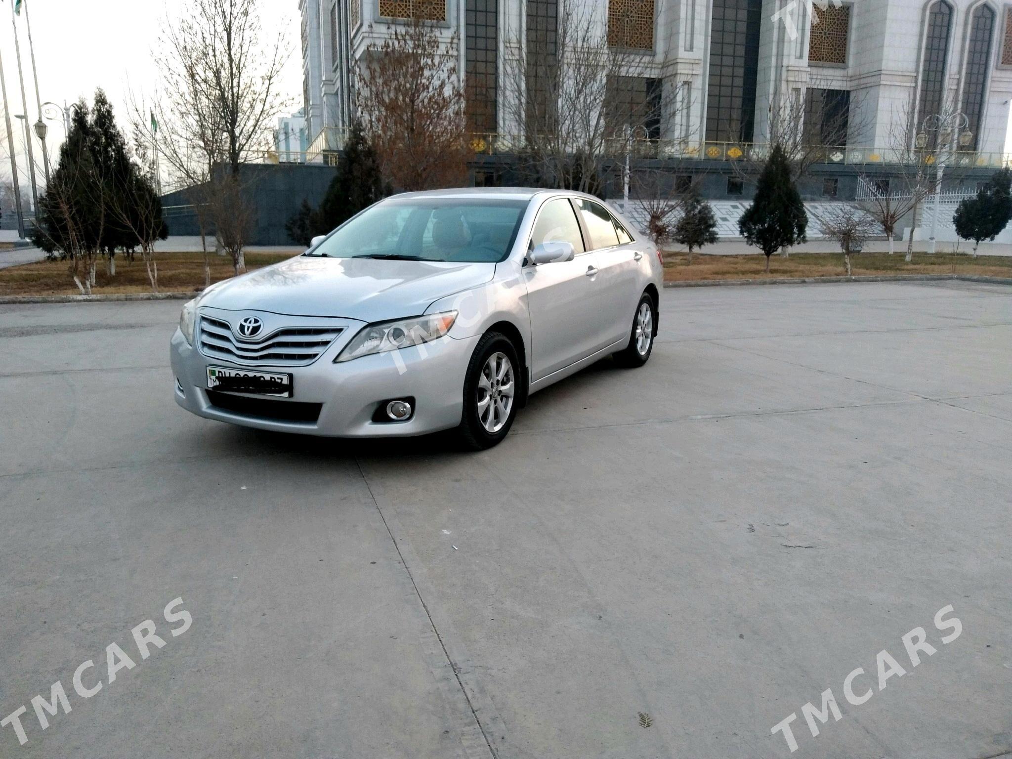 Toyota Camry 2011 - 180 000 TMT - Дашогуз - img 6