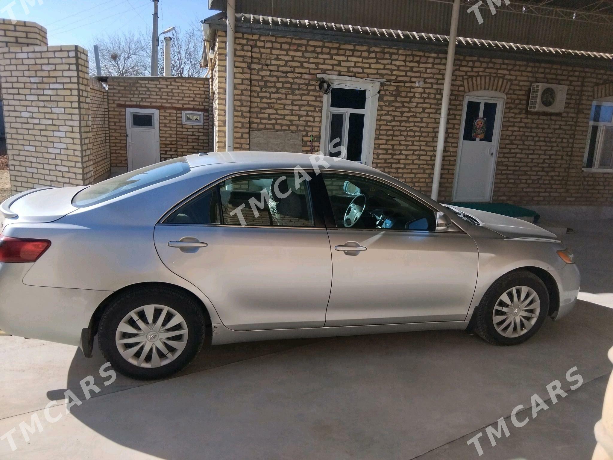 Toyota Camry 2007 - 95 000 TMT - Сакарчага - img 5