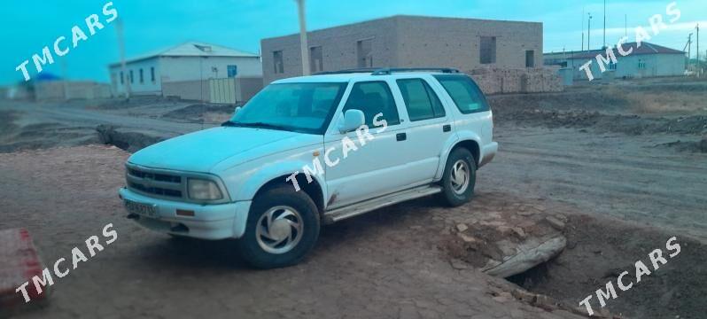 Chevrolet Blazer 1997 - 60 000 TMT - етр. Туркменбаши - img 2